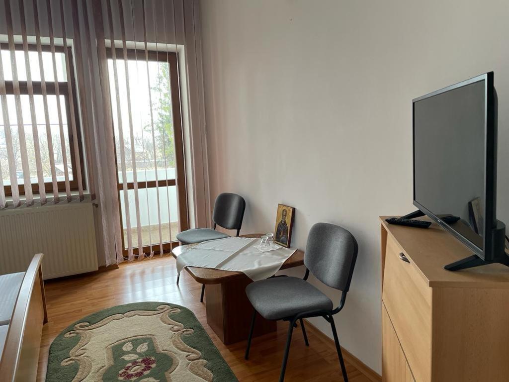 Minastirea Neamt Casa "Ierusalim-Hozeva-Hozeva"旅馆 外观 照片